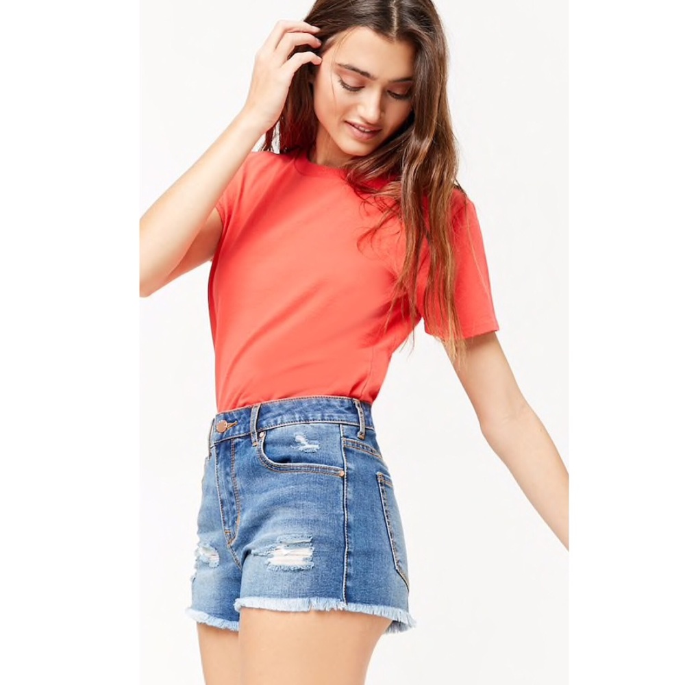Forever21 frayed demin shorts NEW WITH TAGS!